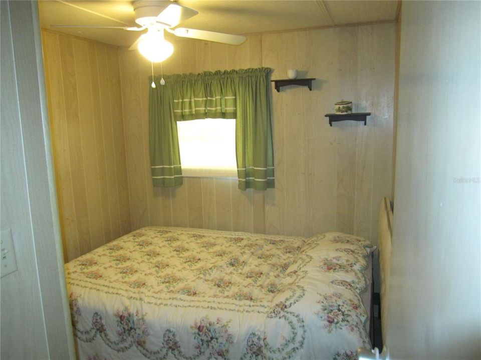 For Sale: $59,000 (2 beds, 1 baths, 552 Square Feet)