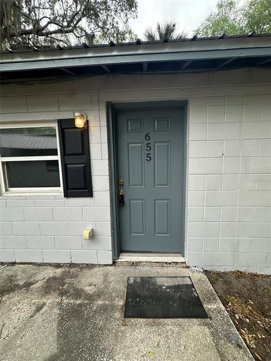 For Rent: $1,565 (3 beds, 1 baths, 1042 Square Feet)