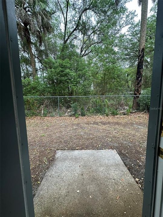For Rent: $1,565 (3 beds, 1 baths, 1042 Square Feet)