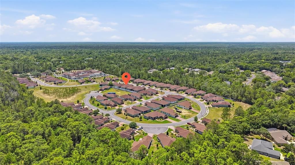 Под контрактом: $324,900 (3 спален, 2 ванн, 1861 Квадратных фут)