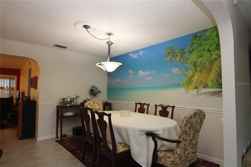 For Rent: $2,400 (2 beds, 2 baths, 1620 Square Feet)