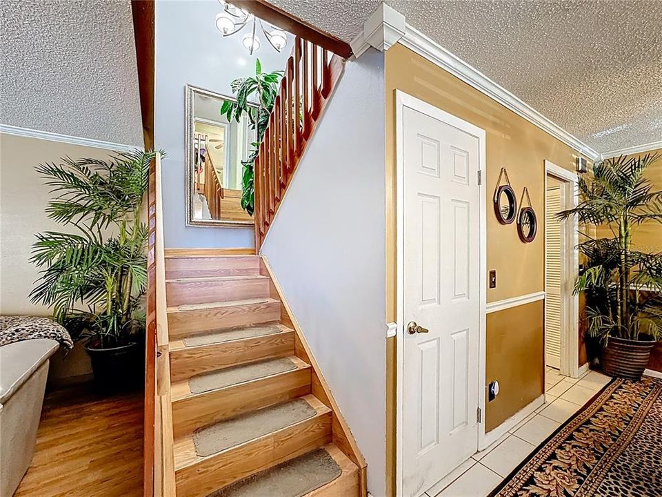 For Sale: $185,000 (2 beds, 1 baths, 1328 Square Feet)