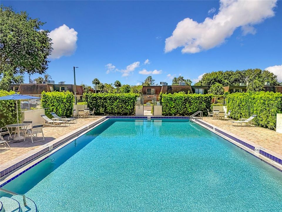For Sale: $185,000 (2 beds, 1 baths, 1328 Square Feet)