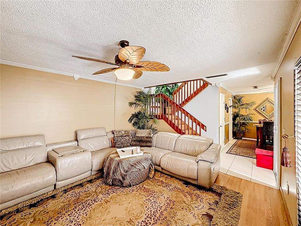 For Sale: $185,000 (2 beds, 1 baths, 1328 Square Feet)
