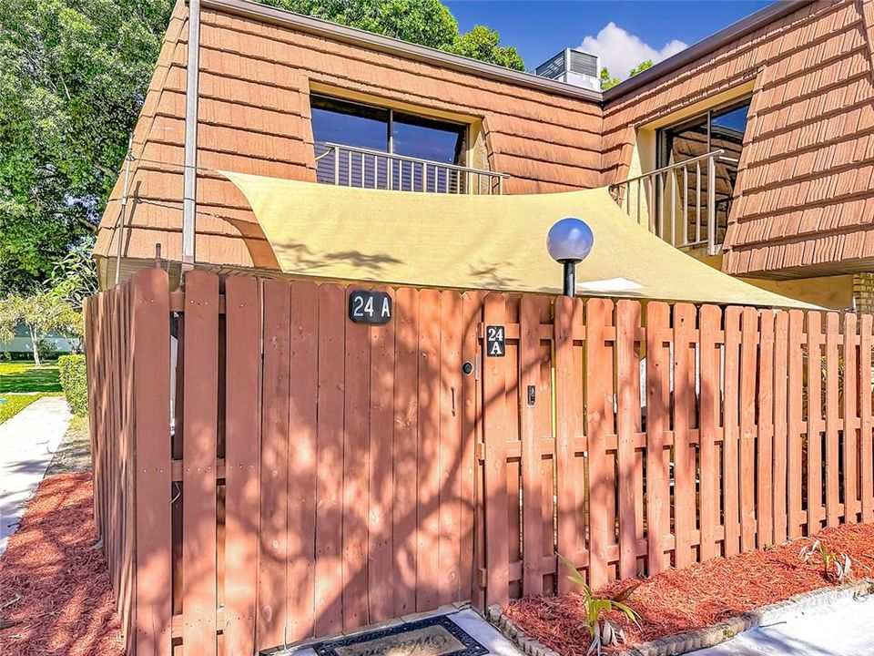 For Sale: $185,000 (2 beds, 1 baths, 1328 Square Feet)