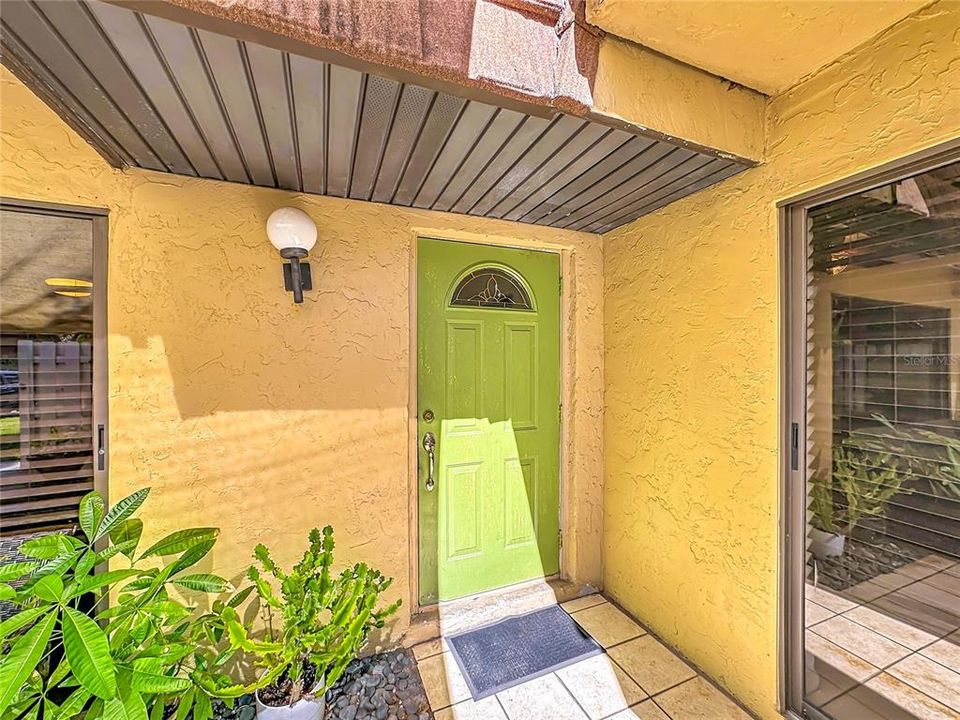 For Sale: $185,000 (2 beds, 1 baths, 1328 Square Feet)