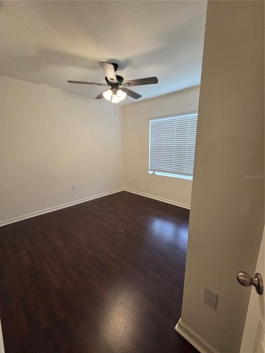 En Venta: $395,000 (4 camas, 2 baños, 1830 Pies cuadrados)
