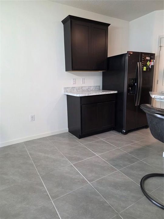 En Venta: $395,000 (4 camas, 2 baños, 1830 Pies cuadrados)