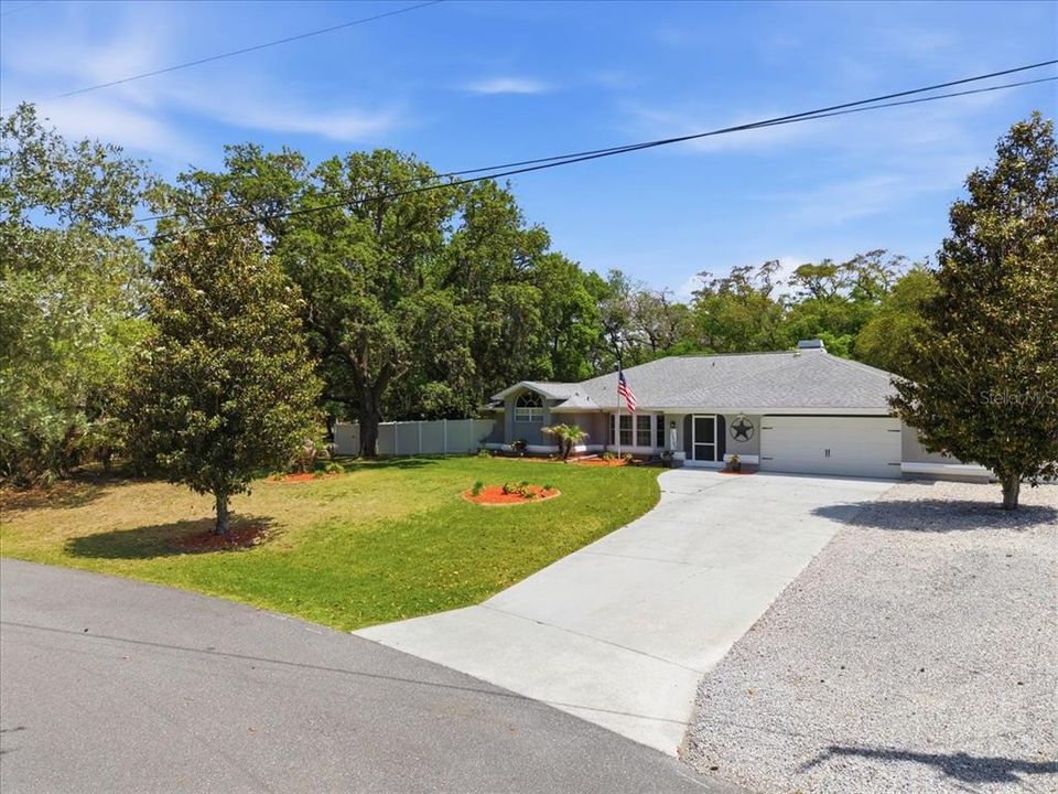 Active With Contract: $550,000 (4 beds, 2 baths, 2349 Square Feet)