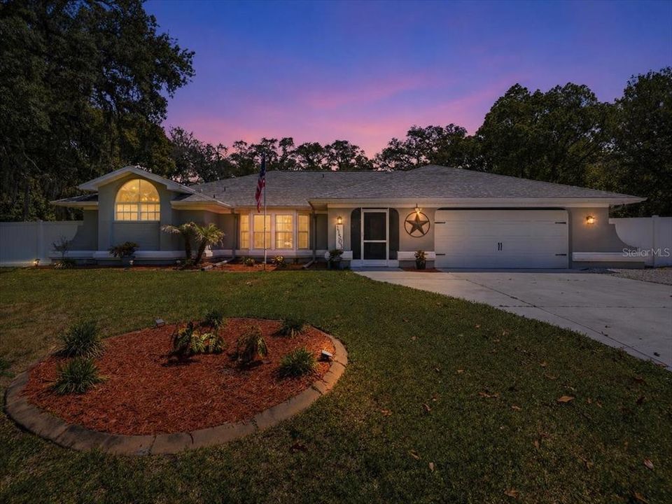 Active With Contract: $550,000 (4 beds, 2 baths, 2349 Square Feet)