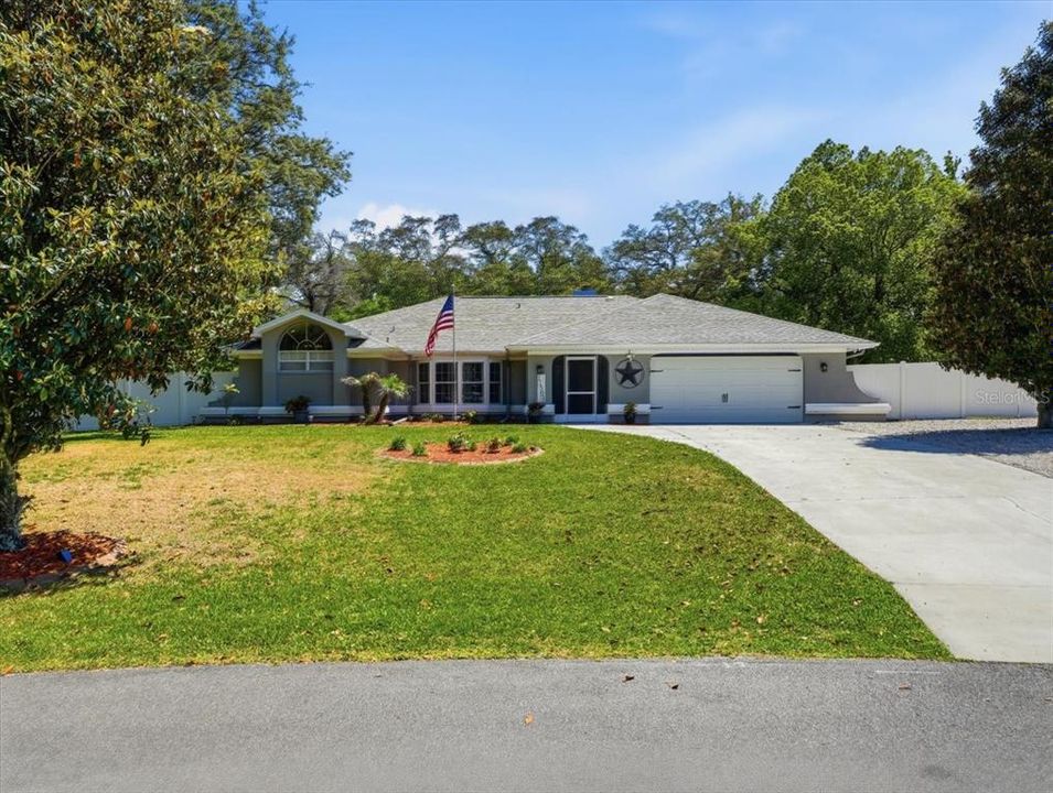 Active With Contract: $550,000 (4 beds, 2 baths, 2349 Square Feet)