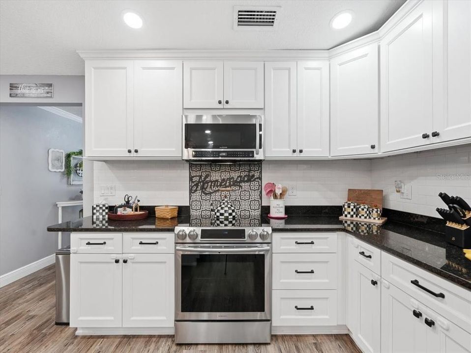 Active With Contract: $550,000 (4 beds, 2 baths, 2349 Square Feet)