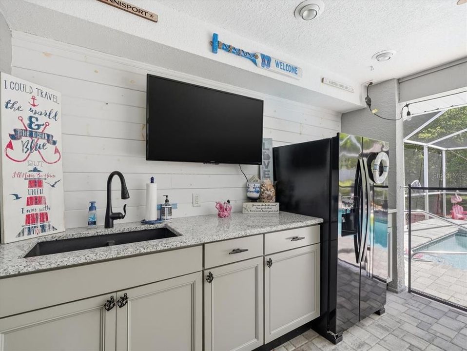 Active With Contract: $550,000 (4 beds, 2 baths, 2349 Square Feet)