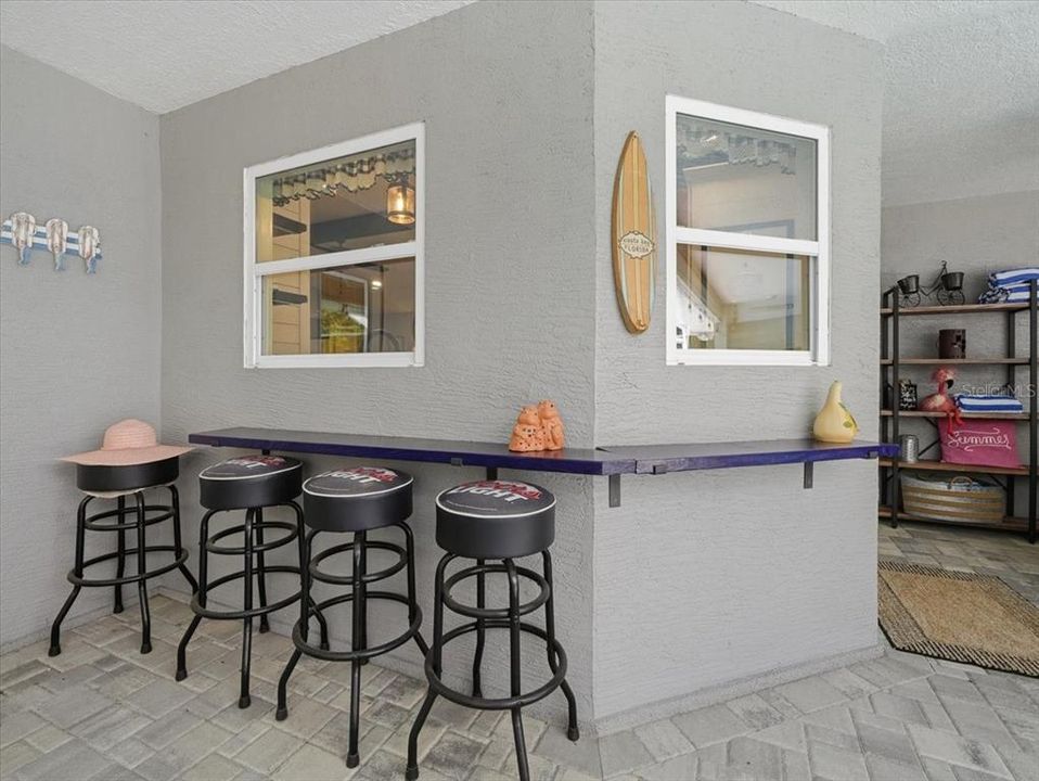 Active With Contract: $550,000 (4 beds, 2 baths, 2349 Square Feet)