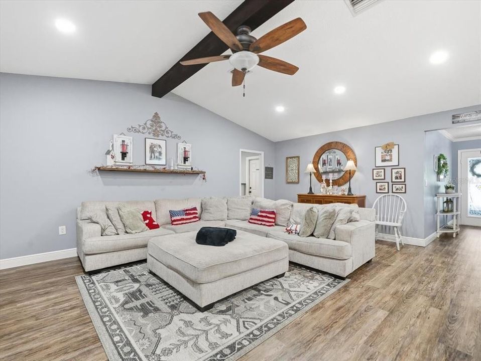 Active With Contract: $550,000 (4 beds, 2 baths, 2349 Square Feet)