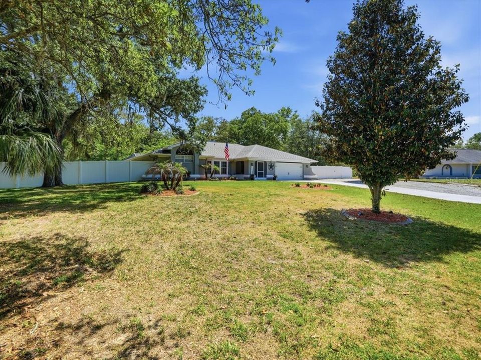 Active With Contract: $550,000 (4 beds, 2 baths, 2349 Square Feet)