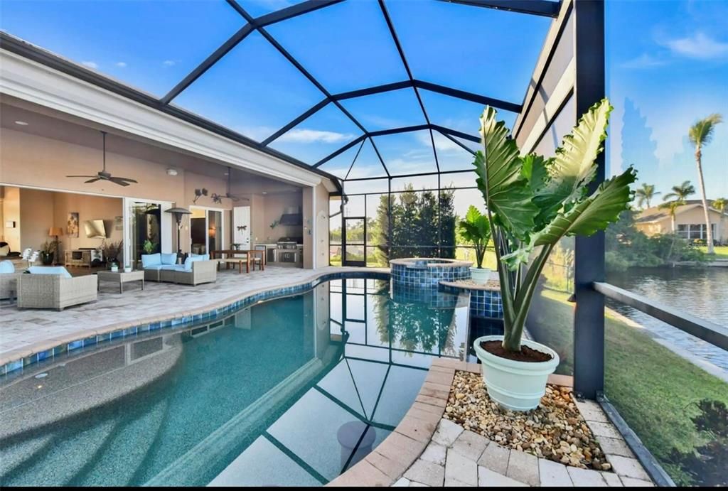 En Venta: $1,549,000 (4 camas, 3 baños, 2566 Pies cuadrados)