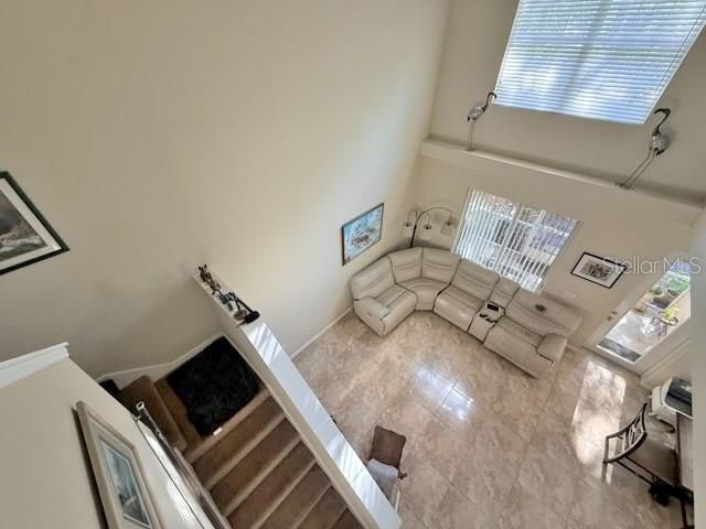 En Venta: $279,900 (2 camas, 2 baños, 1691 Pies cuadrados)