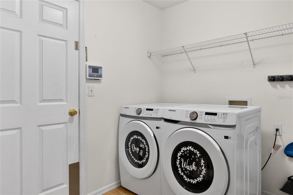 Active With Contract: $395,000 (3 beds, 2 baths, 1859 Square Feet)