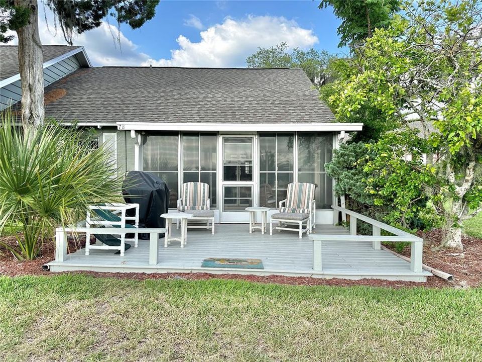 For Rent: $1,650 (2 beds, 2 baths, 980 Square Feet)