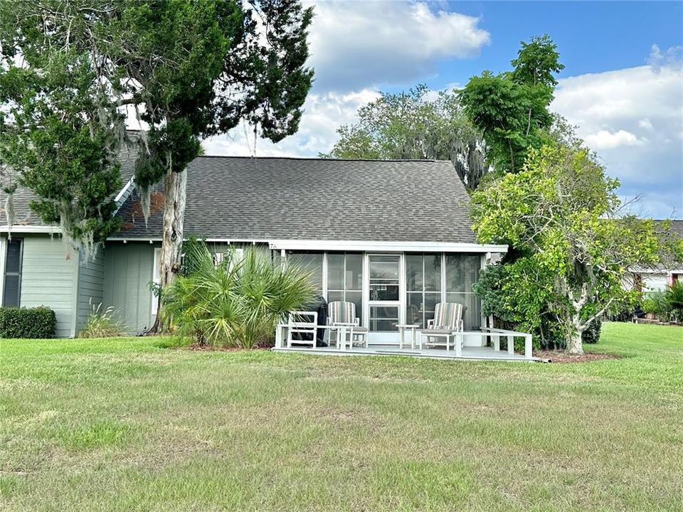 For Rent: $1,650 (2 beds, 2 baths, 980 Square Feet)
