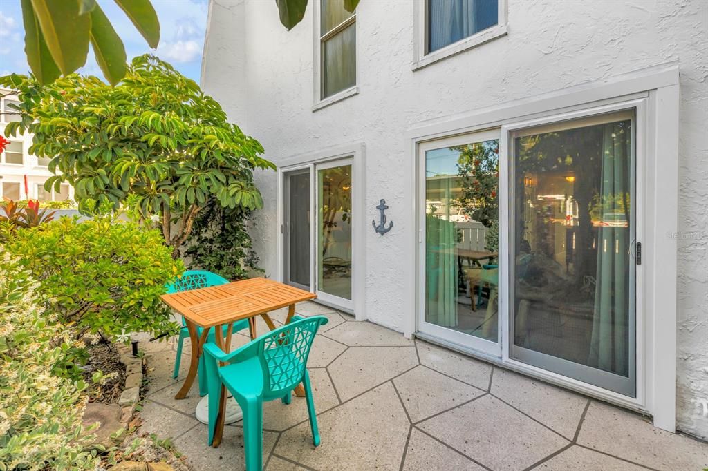 For Sale: $339,000 (3 beds, 2 baths, 1600 Square Feet)