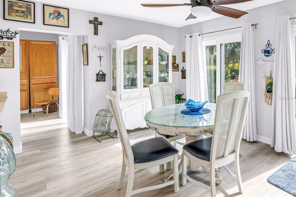 For Sale: $339,000 (3 beds, 2 baths, 1600 Square Feet)