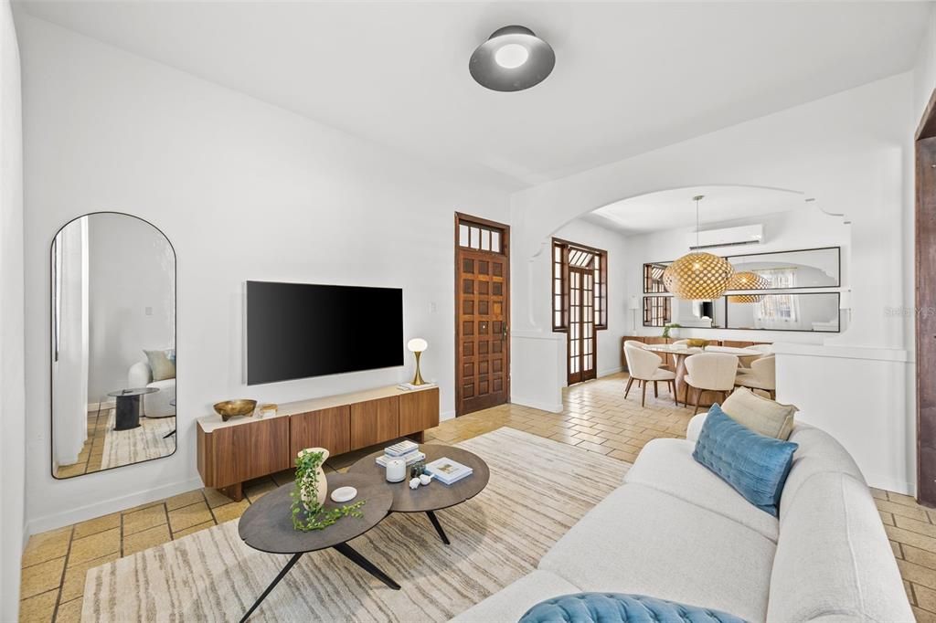En Venta: $1,450,000 (6 camas, 4 baños, 4440 Pies cuadrados)