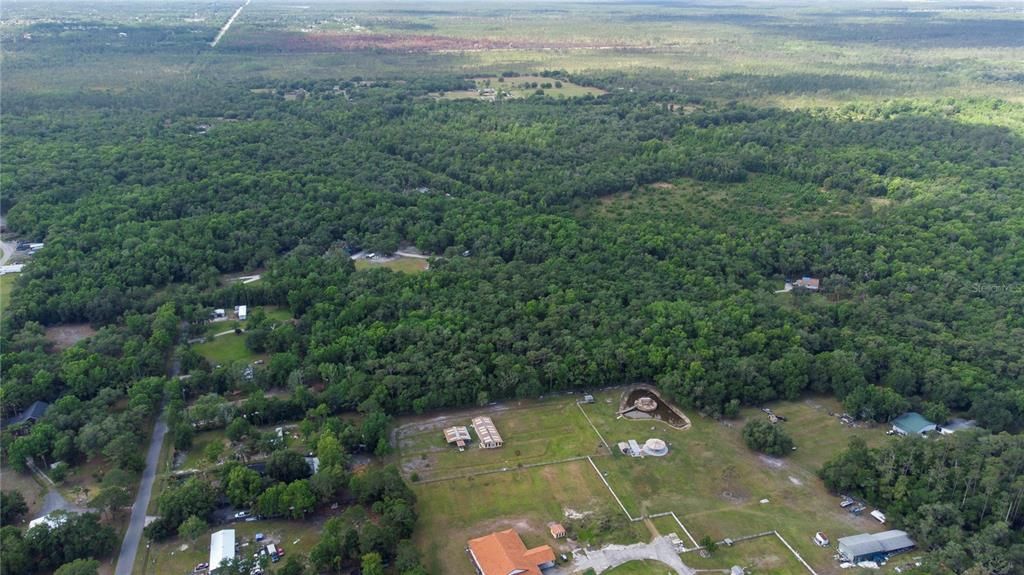 待售: $320,000 (10.67 acres)