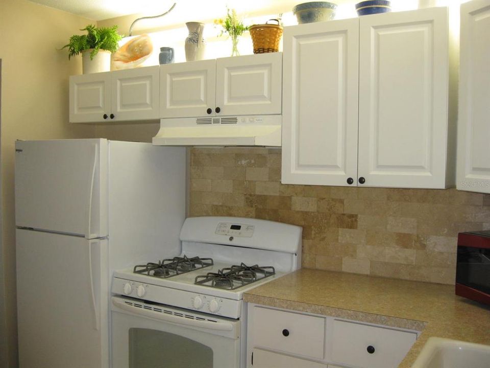 For Rent: $1,500 (2 beds, 1 baths, 850 Square Feet)