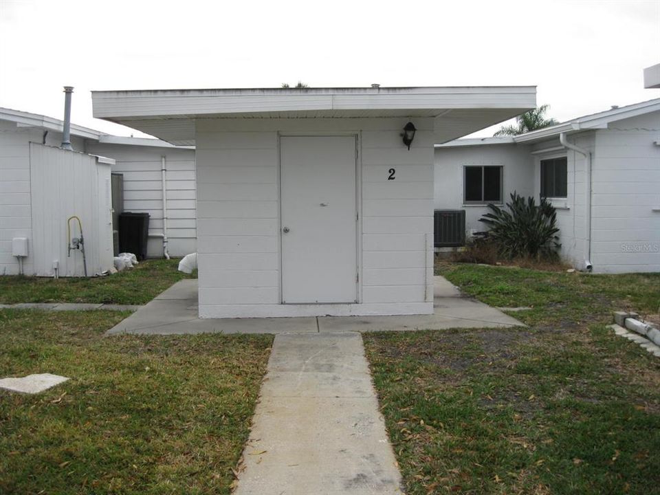 For Rent: $1,500 (2 beds, 1 baths, 850 Square Feet)