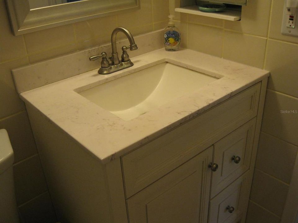 For Rent: $1,500 (2 beds, 1 baths, 850 Square Feet)