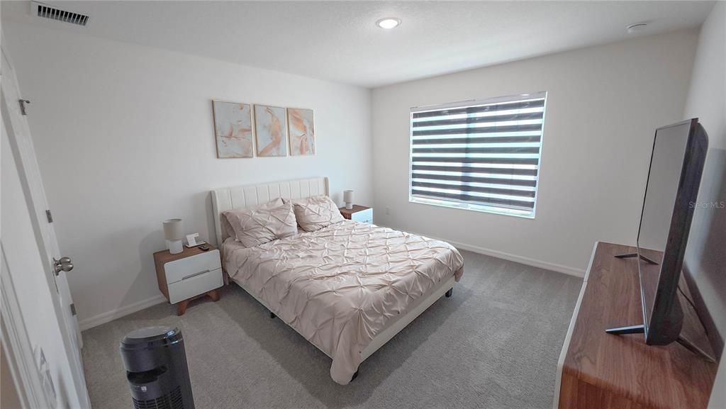 Active With Contract: $2,300 (3 beds, 2 baths, 1995 Square Feet)