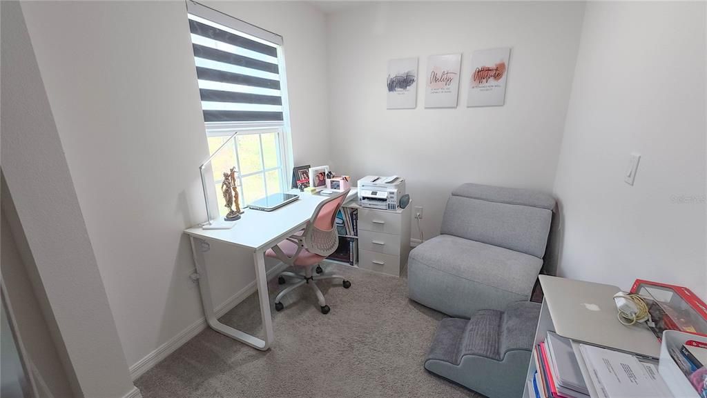 Active With Contract: $2,300 (3 beds, 2 baths, 1995 Square Feet)