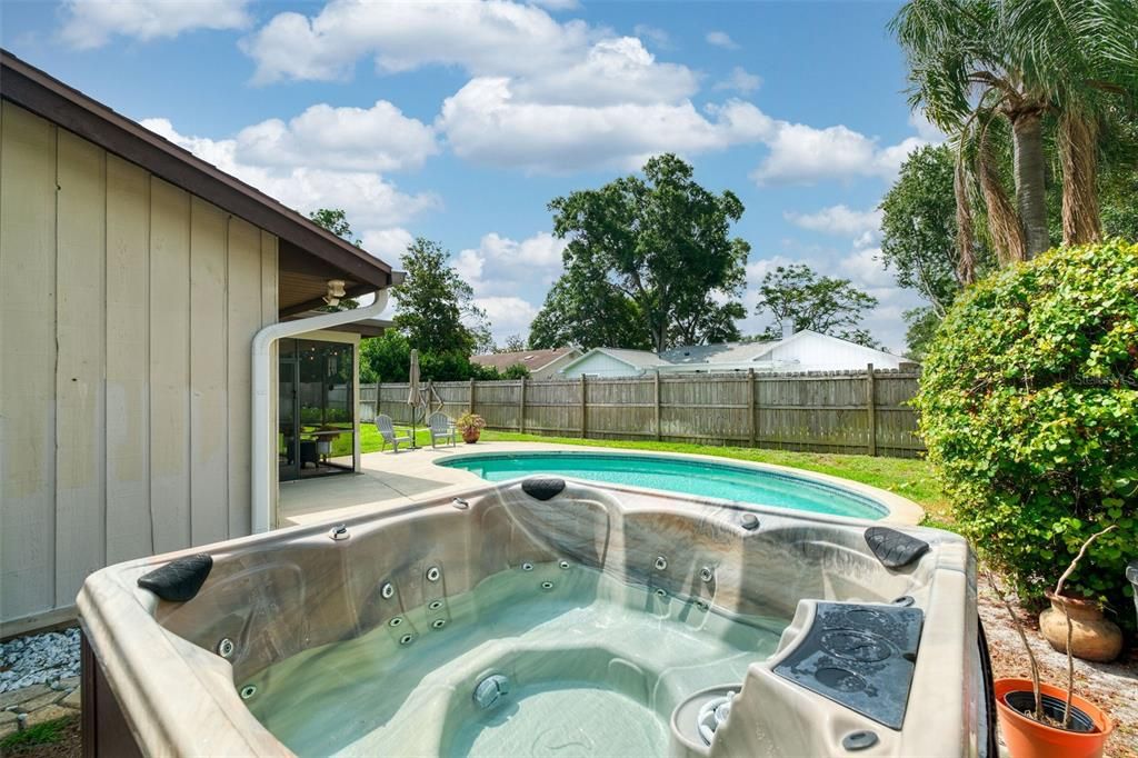Activo con contrato: $459,000 (3 camas, 2 baños, 1891 Pies cuadrados)