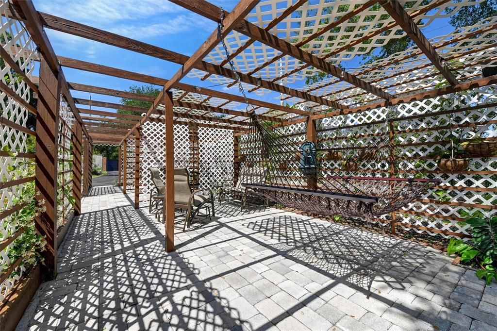 На продажу: $1,600,000 (5 спален, 4 ванн, 3819 Квадратных фут)