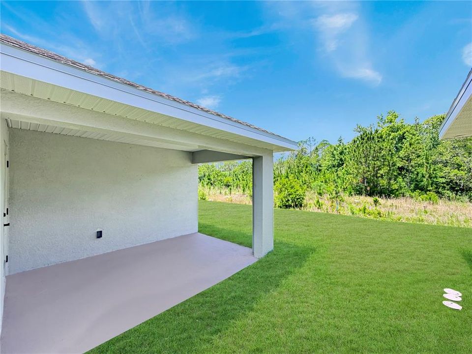 For Sale: $423,900 (3 beds, 2 baths, 1970 Square Feet)