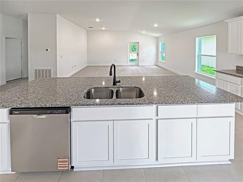 For Sale: $423,900 (3 beds, 2 baths, 1970 Square Feet)