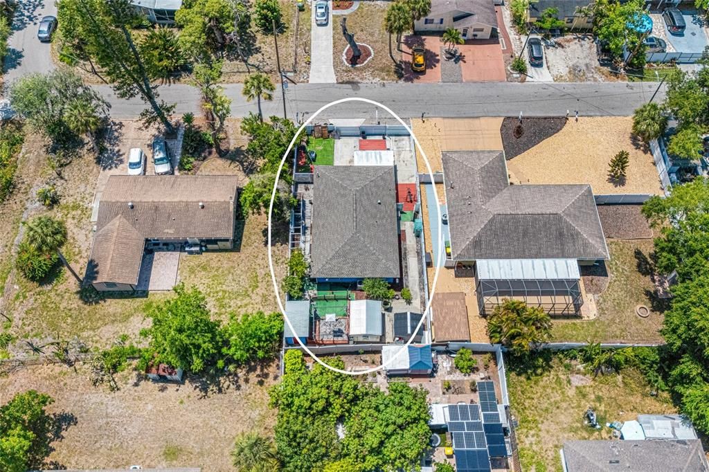 Activo con contrato: $277,500 (3 camas, 1 baños, 1232 Pies cuadrados)