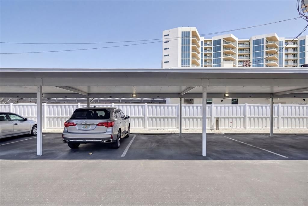 Active With Contract: $899,000 (2 beds, 2 baths, 1150 Square Feet)