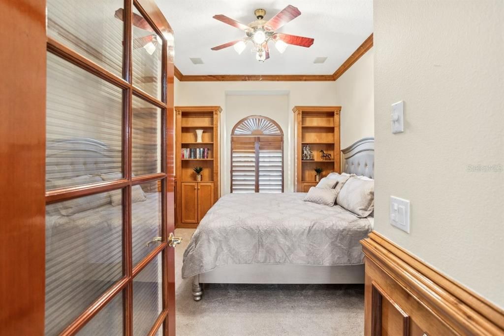 На продажу: $899,900 (4 спален, 2 ванн, 2863 Квадратных фут)