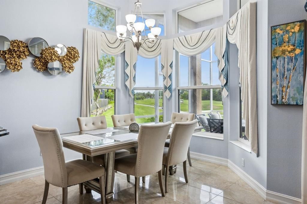 На продажу: $899,900 (4 спален, 2 ванн, 2863 Квадратных фут)