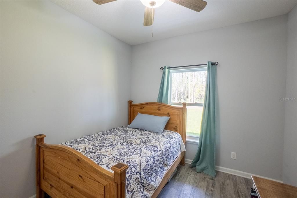 For Sale: $319,000 (3 beds, 2 baths, 1206 Square Feet)