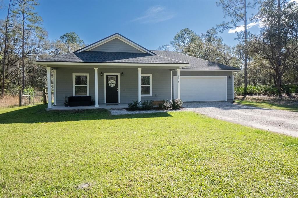 For Sale: $319,000 (3 beds, 2 baths, 1206 Square Feet)