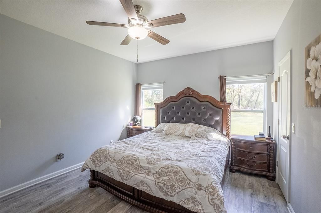 For Sale: $319,000 (3 beds, 2 baths, 1206 Square Feet)