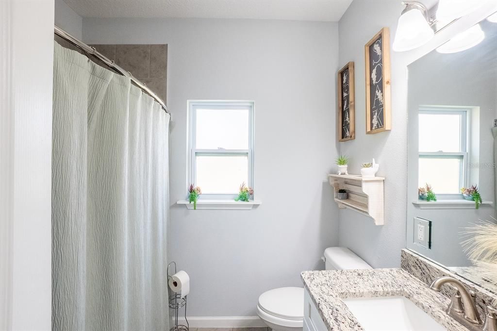 For Sale: $319,000 (3 beds, 2 baths, 1206 Square Feet)