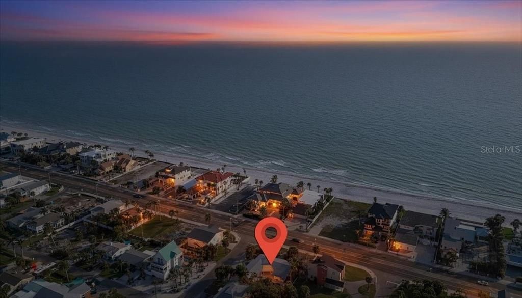 For Sale: $1,100,000 (0.30 acres)