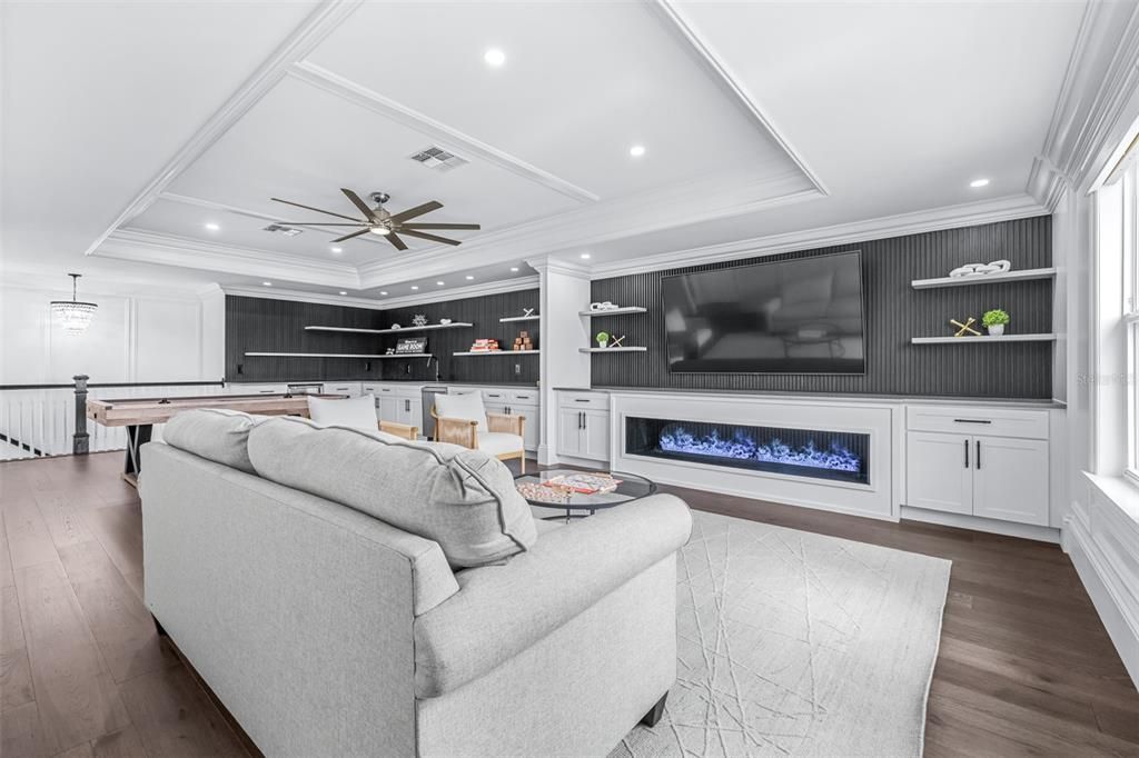 En Venta: $1,650,000 (5 camas, 4 baños, 4472 Pies cuadrados)