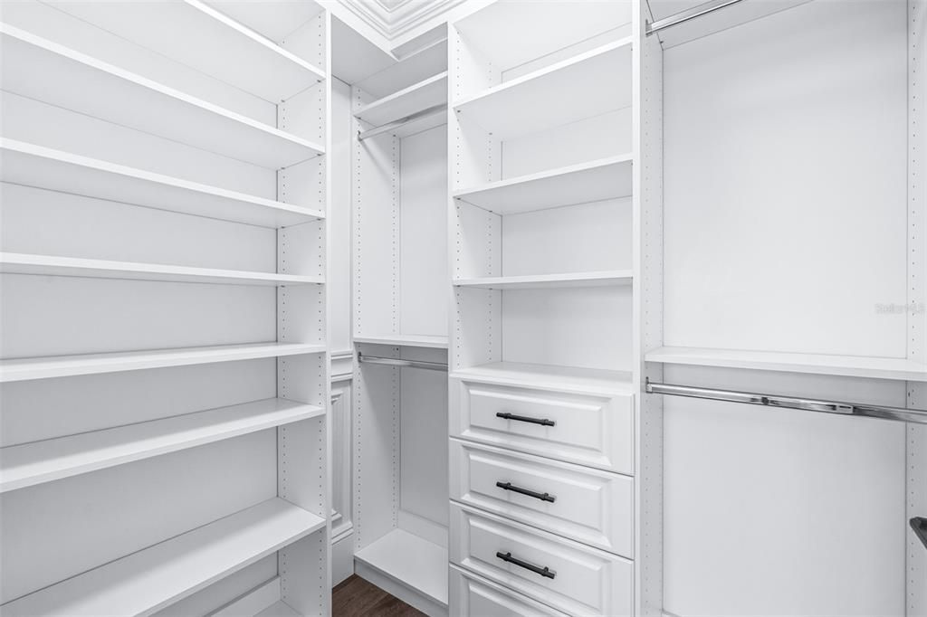 En Venta: $1,650,000 (5 camas, 4 baños, 4472 Pies cuadrados)