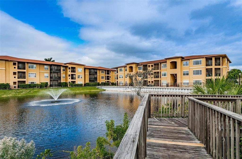 For Rent: $1,600 (1 beds, 1 baths, 656 Square Feet)